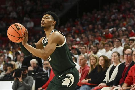Jaden Akins Jaden Akins The Rising Star Of Michigan State Basketball