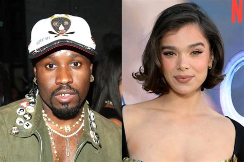 Threadcould Shameik Moore Comments After Hailee Steinfeld Engagement Make Things Awkward For Spider Man Beyond The Spider Verse