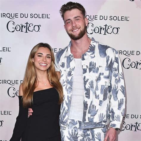 Too Hot To Handles Georgia Hassarati Drama With Ex Boyfriend Harry Jowsey Explained