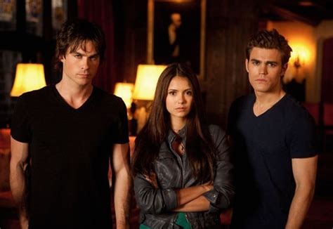 Vampire Diaries Elena Damon Not Stefan Reason