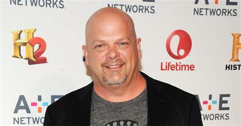 Rick Harris Net Worth Rick Harrison Net Worth February 2024 Salary Age Siblings Bio