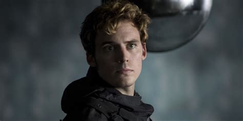 Hunger Games Mockingjay Finnick Odair Killed Reason