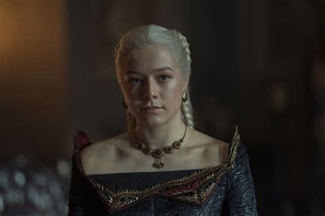 House Of The Dragon Season 3 Rhaenyra Weapon Emma Darcy