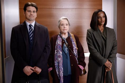 Matlock Season 2 Julian Return Confirmed Jennie Synder Urman