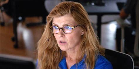 911 Show Connie Britton Abby Exit Return