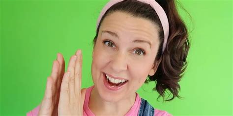 Who Is Ms Rachel Preschool Youtuber Controversy Explained