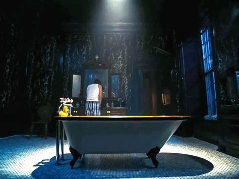 Saltburn Movie Bathtub Scene Meaning Explained Barry Keoghan
