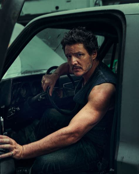 Pedro Pascal Last Of Us Premeire Fantastic Four Mandalorian Trailers