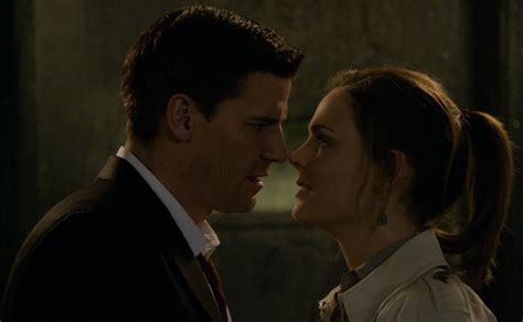 Bones Booth Brennan Relationship Make No Sense Plot Holes