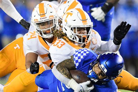 Kentucky Tennessee Kentucky Vs Tennessee Epic Showdown On The Court