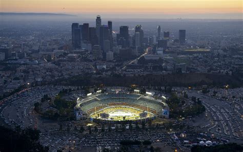 Dodgers Dodger Stadium Magic A Fan S Guide To An Unforgettable Experience