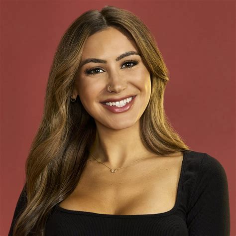The Bachelor Grant Ellis Juliana Pasquarosa Might Break Up Social Media Quiet Explainer