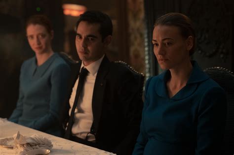The Handmaids Tale Season 6 Luke Hannah Gilead Death Theory