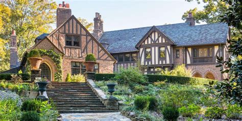 The Vampire Diaries Filming Locations Sets Fans Visit Explore