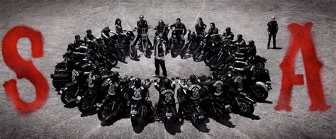 Sons Of Anarchy Charlie Hunnam Jax Spinoff Return How