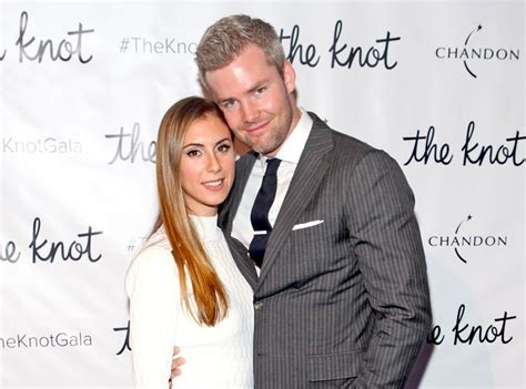 Million Dollar Listing New York Ryan Serhant Wife Emilia