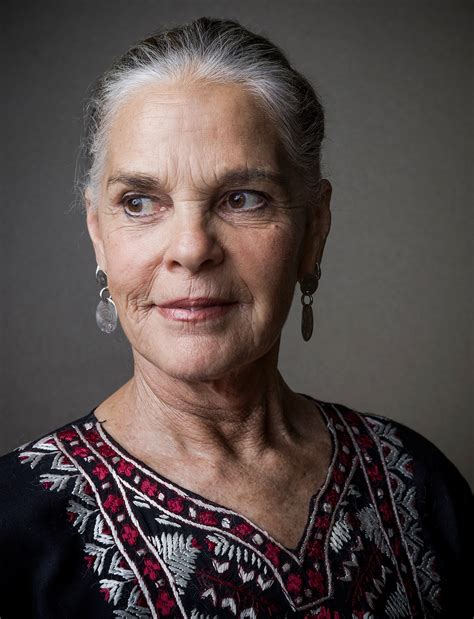 Ali Macgraw