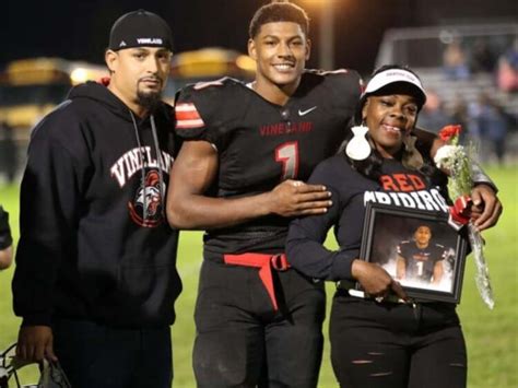 Pacheco Kansaity Chiefs Parents