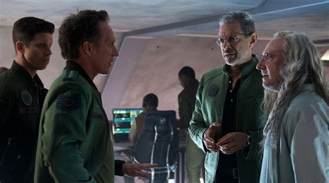 Independence Day 3 Roland Emmerich Story Cast Release Date