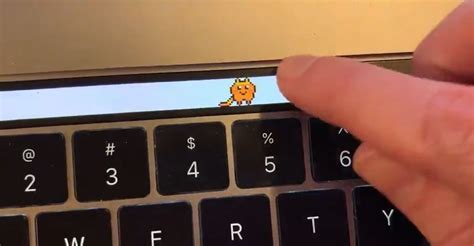 Touch Bar Tamagotchi Macbook Pro Touchbar Pet