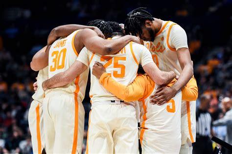 Tennessee Basketball Roster Tennessee Basketball Roster Meet The Team That S Taking Over