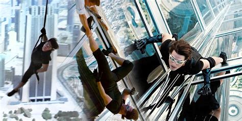 Mission Impossible Ghost Protocol Tom Cruise Burj Khalifa Stunt