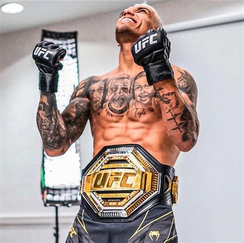 Charles Oliveira