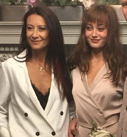Ella Purnell Parents