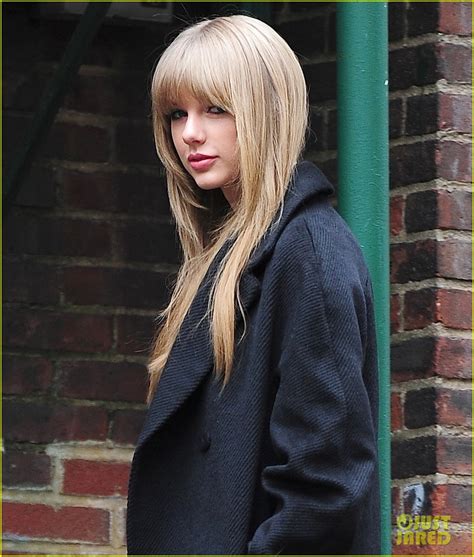 Taylor Swift Eminem Lose Yourself Covers Factoid