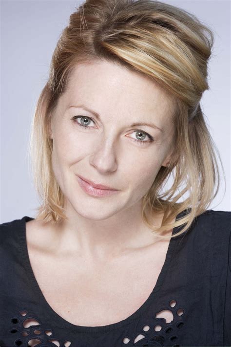 Lisa Dillon