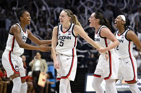 Uconn Womens Basketball Score