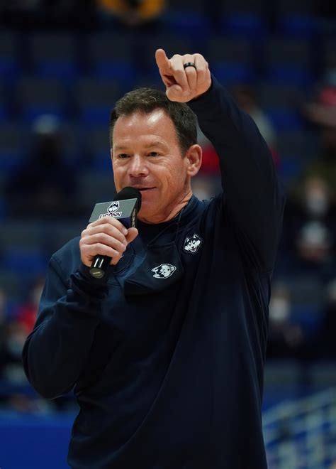 Uconn Head Coach Uconn Huskies Unveiling The Mastermind Behind Their Success