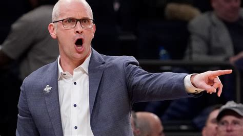 Uconn Head Coach