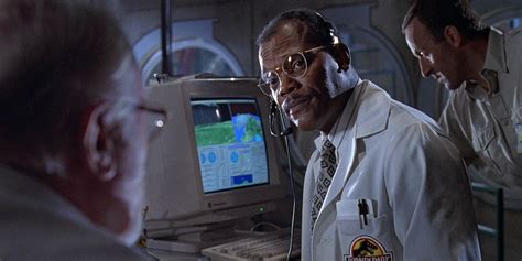 Samuel L Jackson Jurassic Park Character Death Off Screen Reason