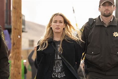 Summer Yellowstone Actress Piper Perabo