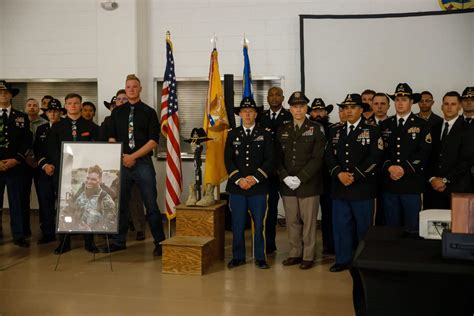 Sister Wives Robyn Brown Children Didnt Attend Garrison Memorial Werent Close