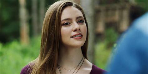 Legacies Tvd Spinoff Show Problem Hope Mikaelson Character