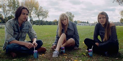 It Follows 2 Story Confirmation Cast